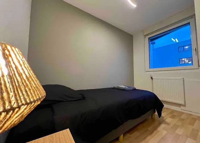 Appartement 9 Personnes / 2 Parkings Prives