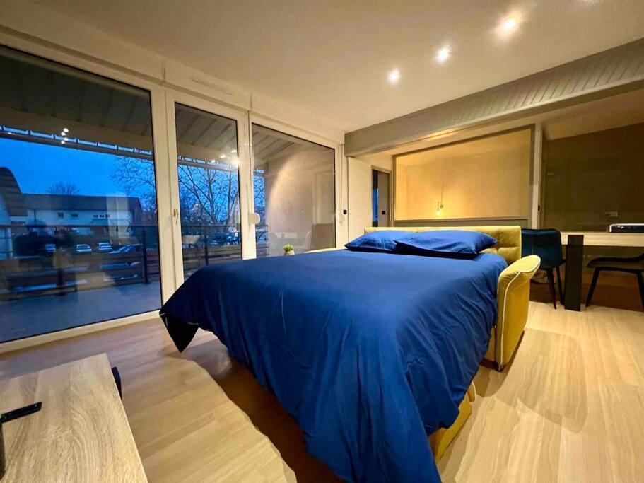 9 Personnes / 2 Parkings Prives Apartment *